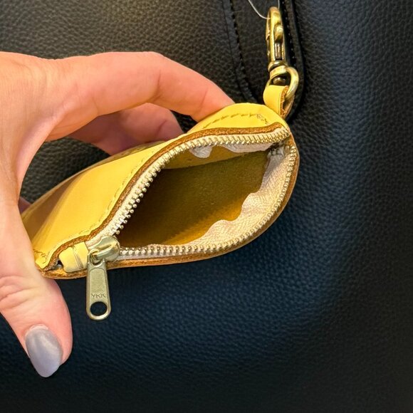 Portland Leather, Heart Pouch Keychain, Vanilla, NWOT - Picture 3 of 3